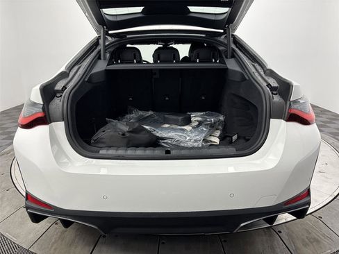 New 2026 BMW i4 xDrive40i w/ Parking Assistance Package image 21