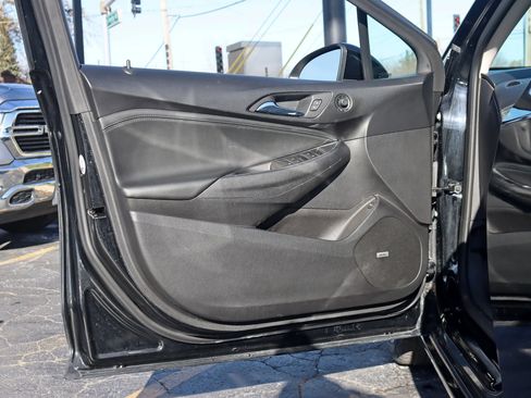 Used 2016 Chevrolet Cruze Premier image 31