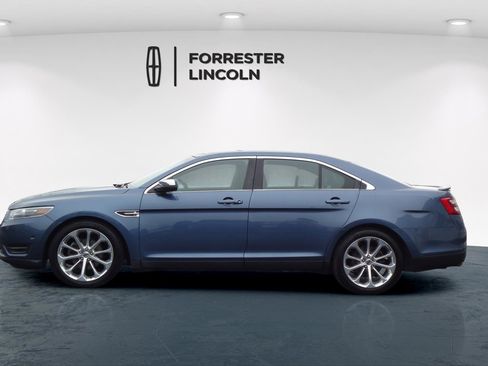 Used 2018 Ford Taurus Limited w/ Driver Assist Package image 6