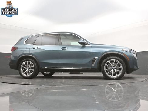 Used 2024 BMW X5 sDrive40i w/ Premium Package RWD image 47