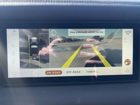 Used 2021 Land Rover Defender 110 S image 25