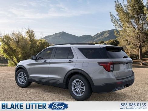New 2026 Ford Explorer Active w/ Active Comfort Package RWD image 4