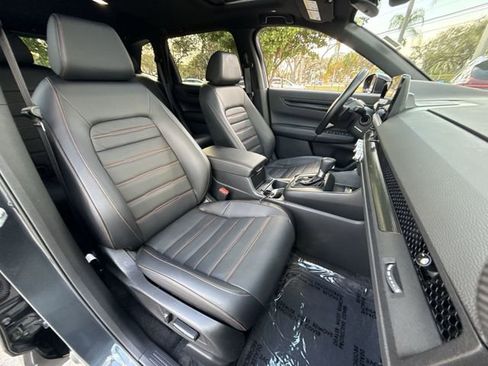 Used 2025 Honda CR-V Sport-L image 26