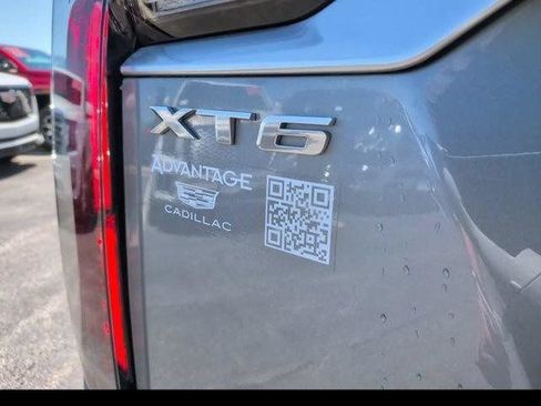 Certified 2023 Cadillac XT6 Sport w/ Platinum Package AWD/4WD image 7