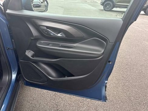 Certified 2024 GMC Terrain SLE image 22