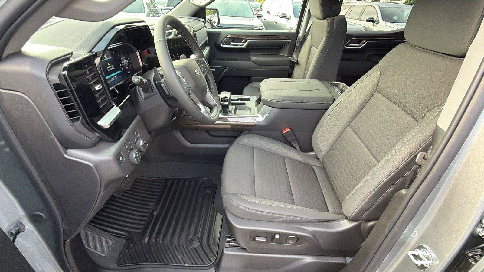 New 2026 Chevrolet Silverado 1500 RST w/ Convenience Package II AWD/4WD image 16