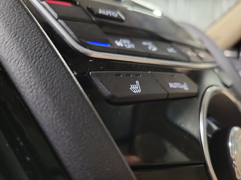 Used 2023 Acura RDX w/ Technology Package FWD image 21