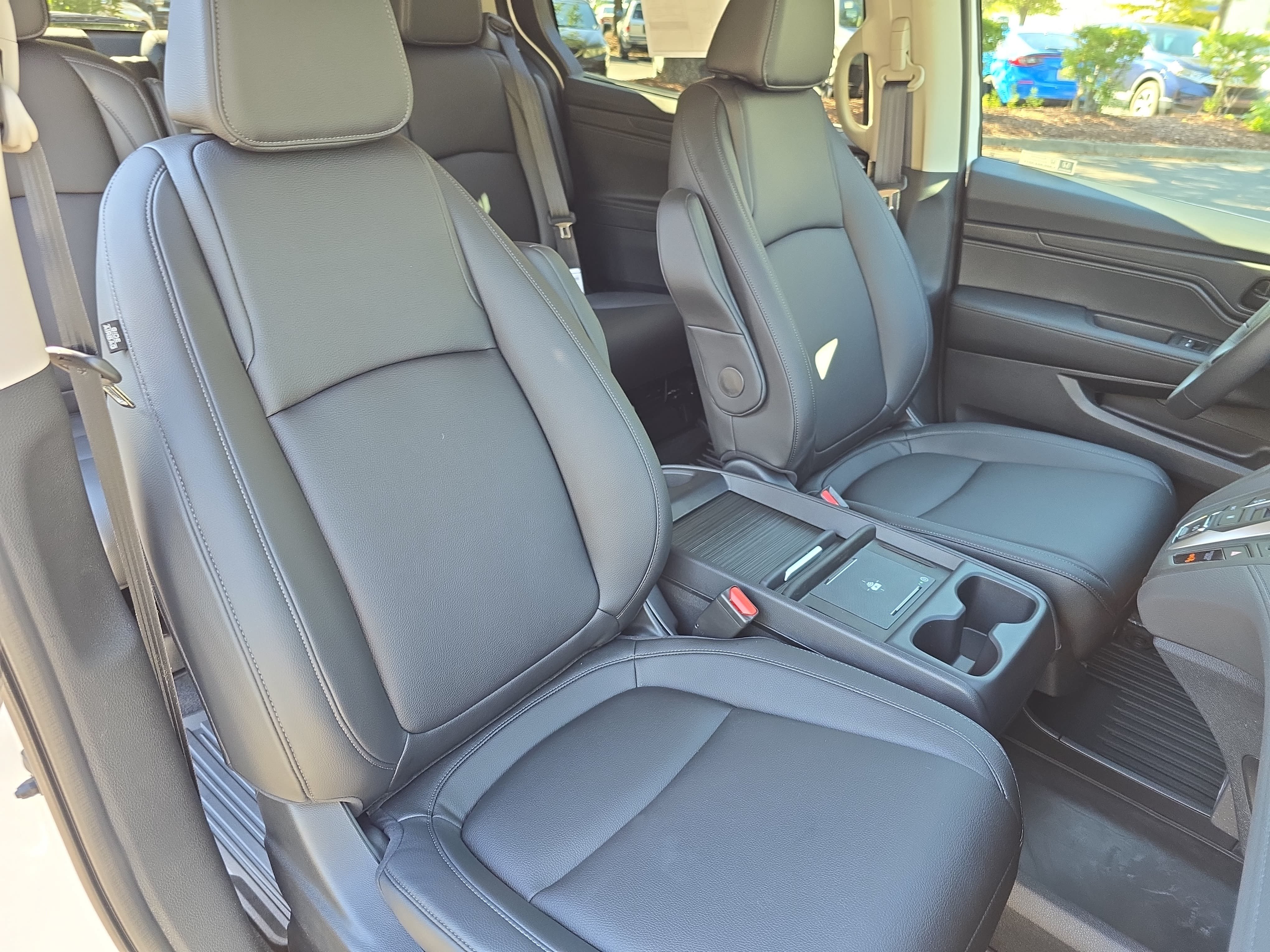 New 2027 Honda Odyssey EX-L image 10