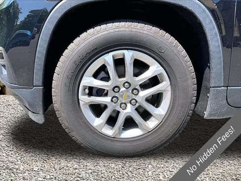 Used 2020 Chevrolet Traverse LS AWD/4WD image 8