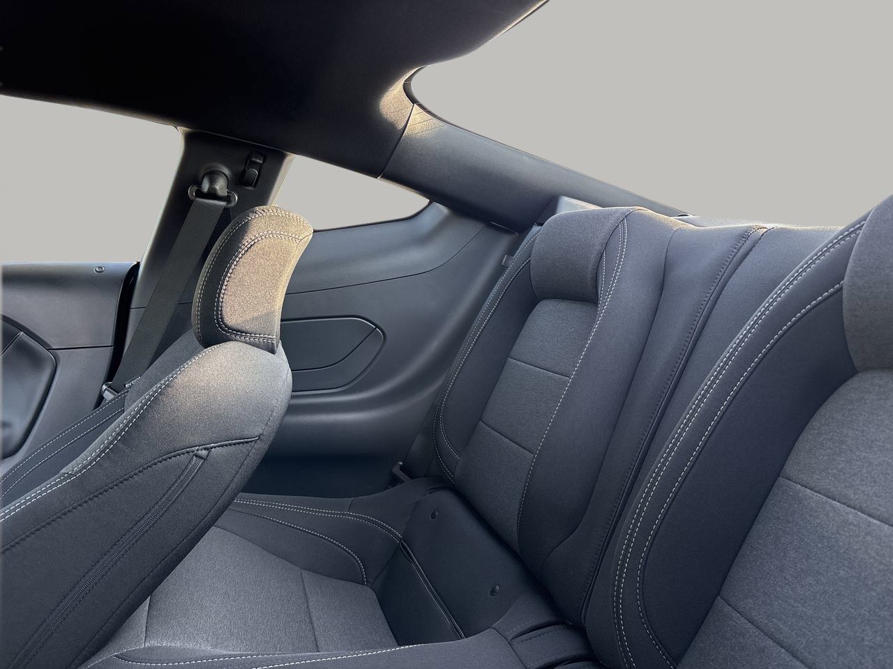 Certified 2025 Ford Mustang Coupe RWD image 15