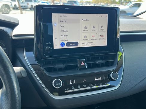 Used 2023 Toyota Corolla LE image 25