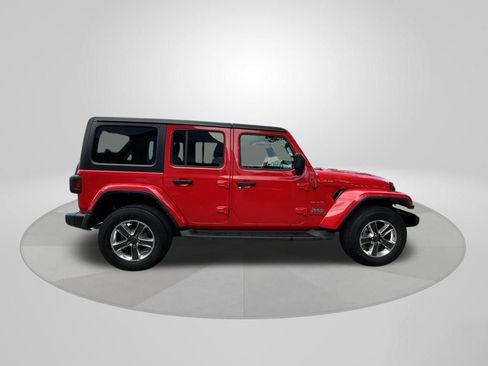 Used 2021 Jeep Wrangler Unlimited Sahara image 8