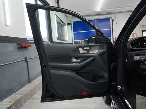 Used 2022 Mercedes-Benz GLS 63 AMG 4MATIC image 10