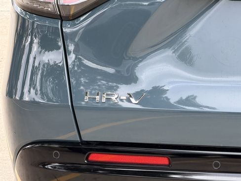 Used 2025 Honda HR-V EX-L image 7