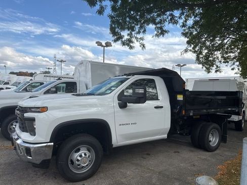 New 2025 Chevrolet Silverado 3500 W/T w/ WT Convenience Package AWD/4WD image 2