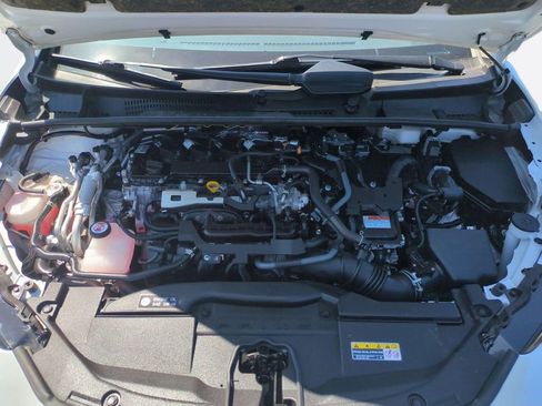Used 2024 Toyota Prius Prime FWD image 31