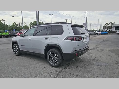 New 2026 Jeep Cherokee Laredo AWD/4WD image 28