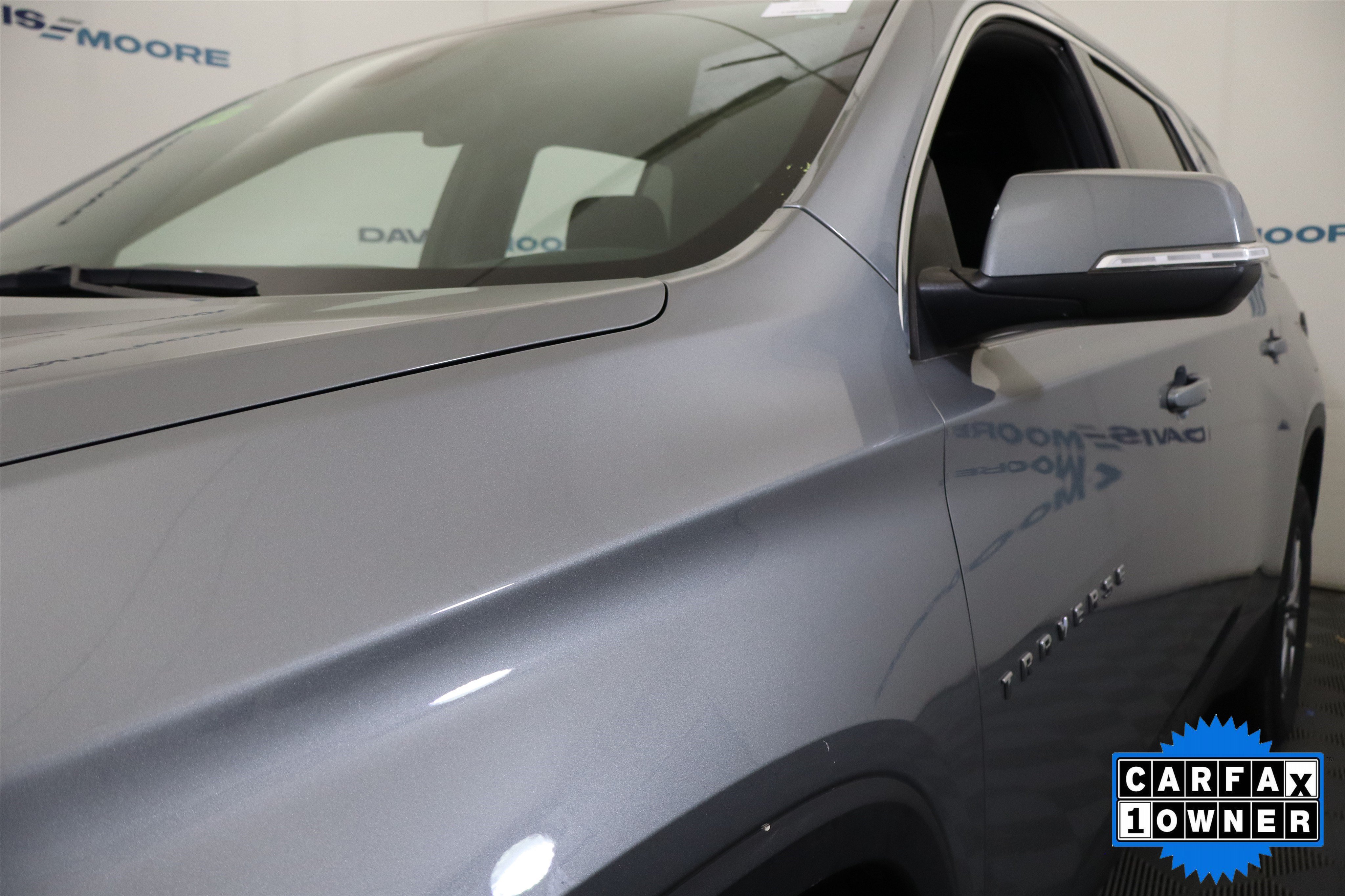 Used 2023 Chevrolet Traverse LT FWD image 13