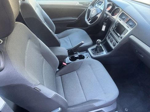 Used 2015 Volkswagen Golf Launch Edition FWD image 20