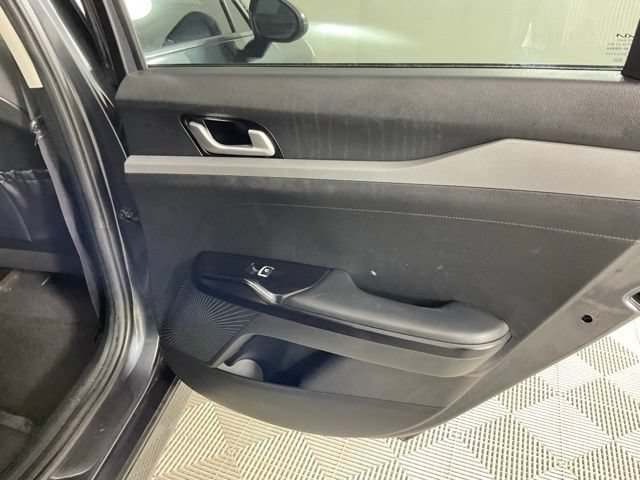Used 2023 Kia K5 LXS FWD image 26