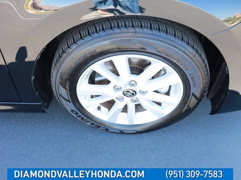 Used 2025 Toyota Camry LE w/ Convenience Package FWD image 28