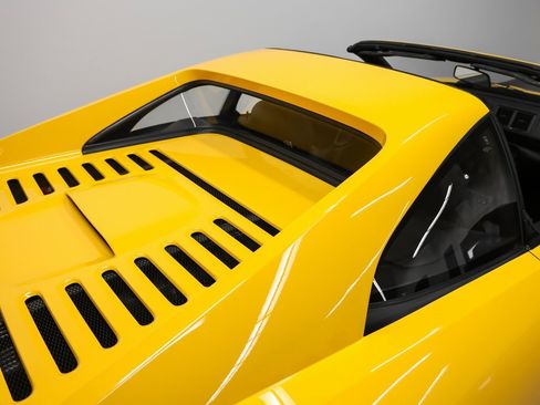 Used 1998 Ferrari F355 GTS image 32