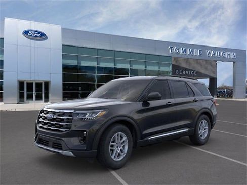 New 2025 Ford Explorer Active w/ Active Comfort Package image 1