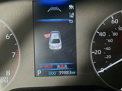 Used 2024 Toyota Corolla LE FWD image 18