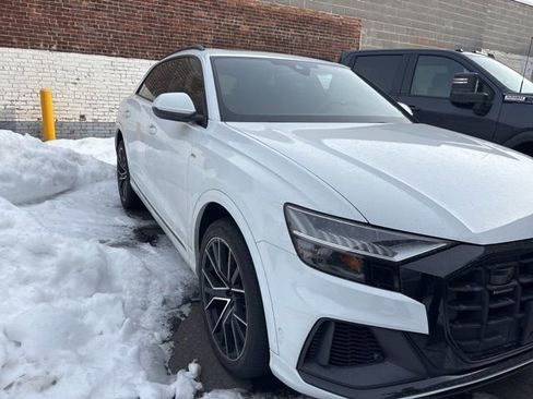 Certified 2023 Audi Q8 Premium Plus w/ Premium Plus Package image 11