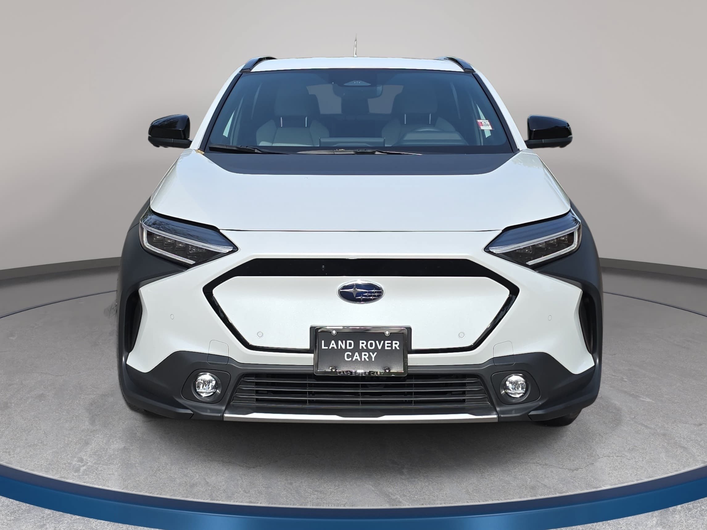 Used 2023 Subaru Solterra AWD image 2