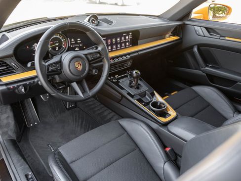 Used 2022 Porsche 911 GT3 image 4