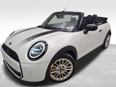 New 2026 MINI Cooper S image 1
