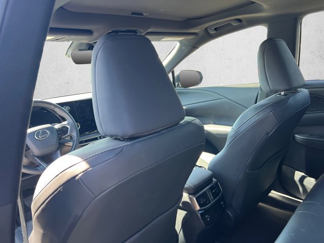 Used 2023 Lexus RX 350 Premium w/ Accessory Package (Z1) FWD image 18