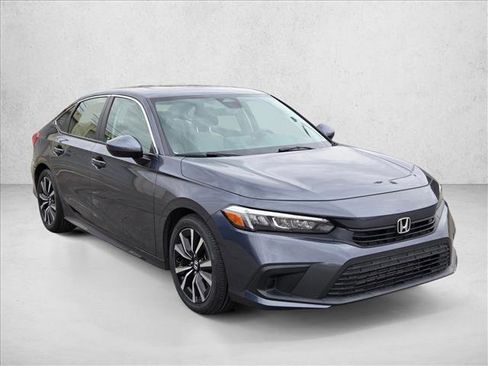 Used 2022 Honda Civic EX image 3