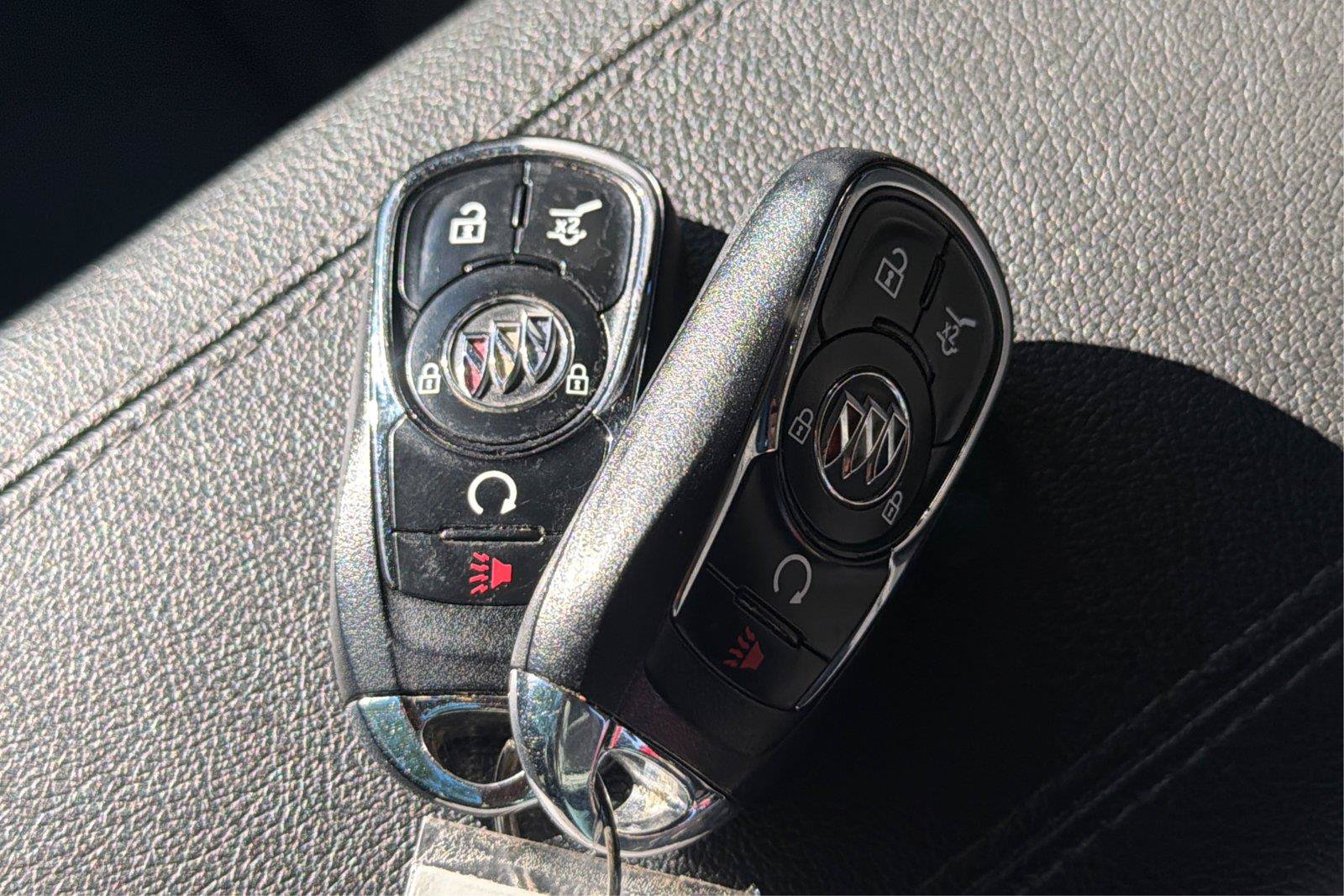 Used 2021 Buick Encore GX Select w/ Sport Touring Package AWD/4WD image 35
