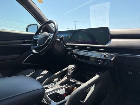 Used 2023 Kia Telluride SX Prestige X-Pro AWD/4WD image 27