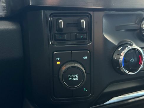 New 2026 Ford F350 Lariat w/ Lariat Ultimate Package AWD/4WD image 27