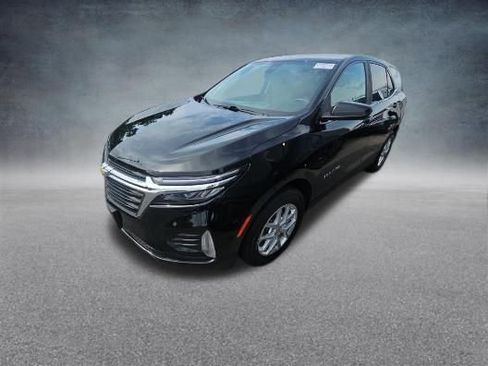 Used 2022 Chevrolet Equinox LT w/ Driver Convenience Package image 40