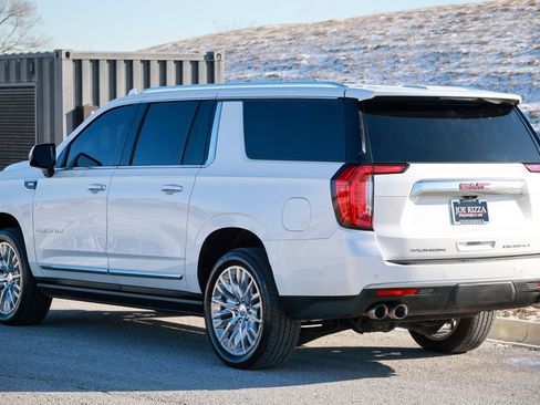 Used 2024 GMC Yukon XL Denali w/ Advanced Technology Package image 2