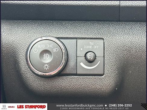 Used 2011 GMC Acadia SLE image 26