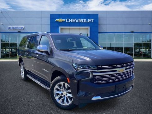 Used 2023 Chevrolet Suburban Premier AWD/4WD image 1