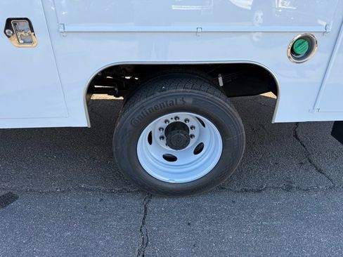 New 2026 Ford F550 4x4 SuperCab Super Duty image 36