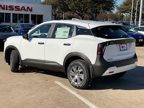 New 2026 Nissan Kicks S image 7