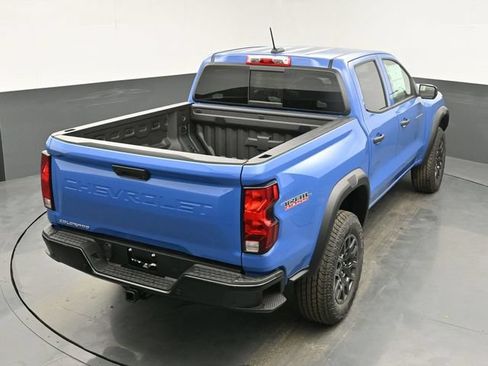 Used 2025 Chevrolet Colorado Trail Boss AWD/4WD image 34