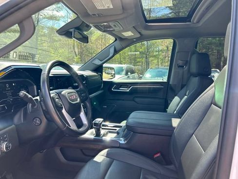 Used 2023 GMC Sierra 1500 SLT w/ SLT Premium Package AWD/4WD image 15