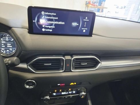 New 2025 MAZDA CX-5 AWD 2.5 S w/ Preferred Package image 18