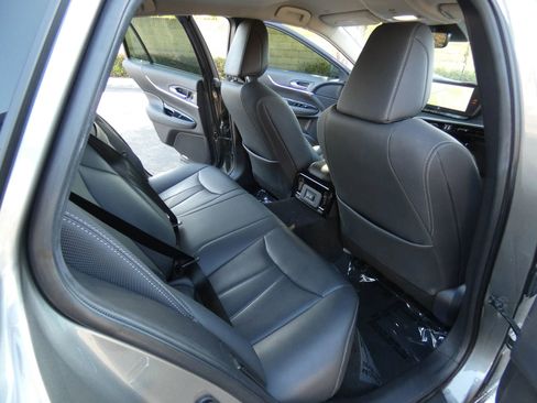 Used 2023 Toyota Mirai image 25