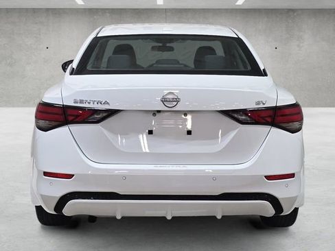 Used 2024 Nissan Sentra SV FWD image 15