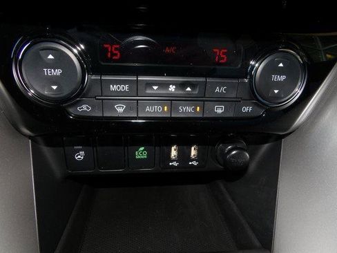 New 2025 Mitsubishi Eclipse Cross SEL image 25