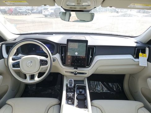 New 2026 Volvo XC60 B5 Ultra w/ Protection Package Premier image 23